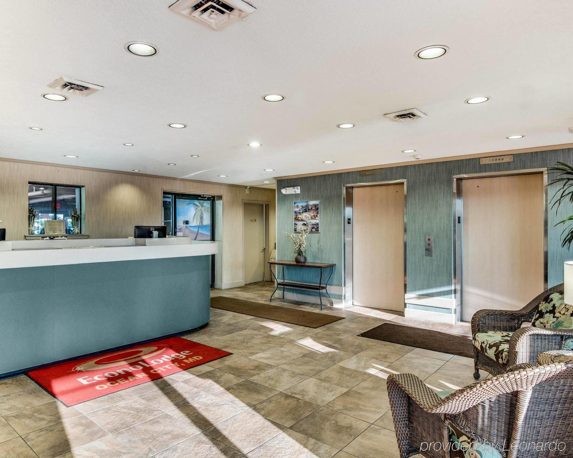 Quality Inn & Suites Oceanblock Ocean Stadt Exterior foto